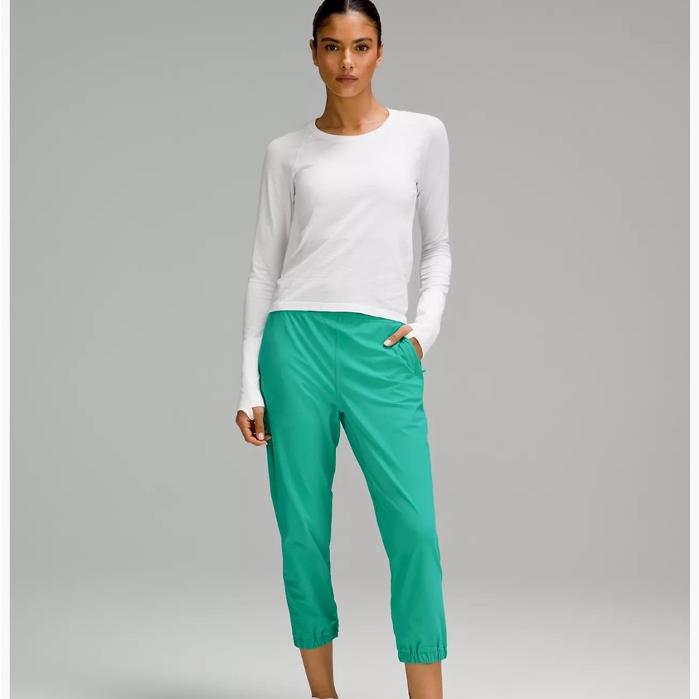 Luluemon Adapted State High-Rise Cropped Jogger Sz 6